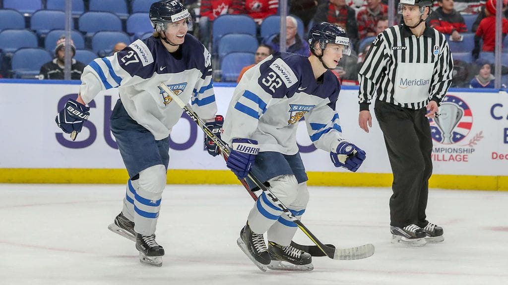 Suomi iskee Tanskan kimppuun.