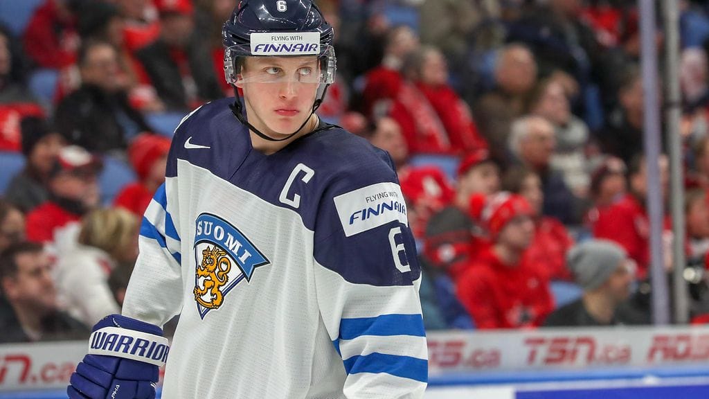 Juuso Välimäki toimi Suomen kapteenina.