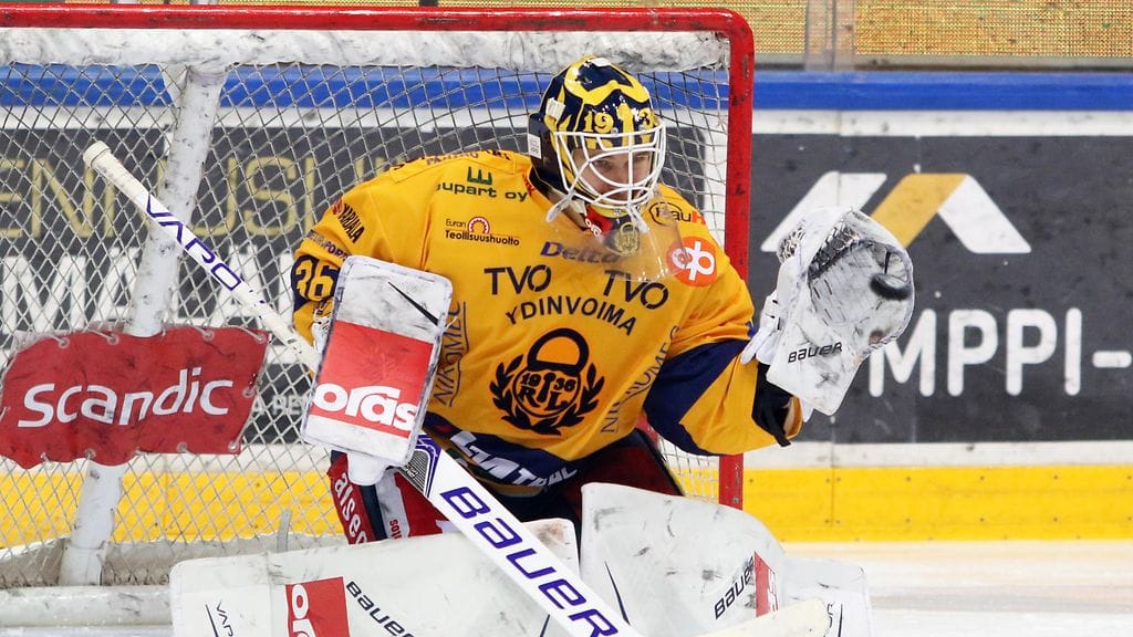 Kaapo Kähkönen torjui Lukon voittoon Satakunnan derbyssä.