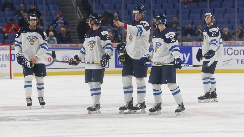 Nuoret Leijonat jatkaa puolivälieriin.