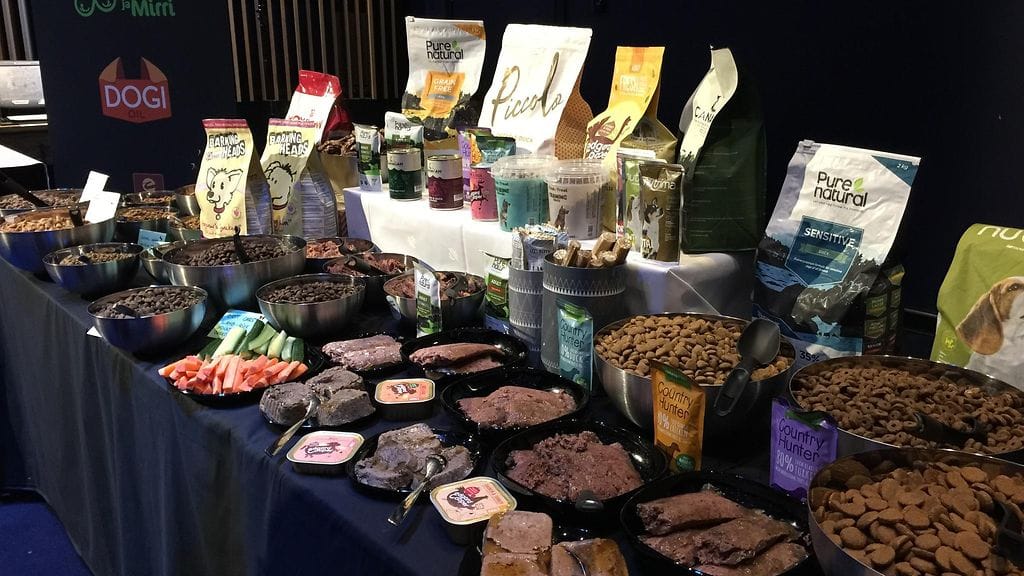 Koirien buffet, Clarion airport, uusi vuosi