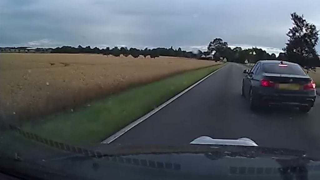 Kuvankaappaus Suffolkin poliisin Facebook-videolta.