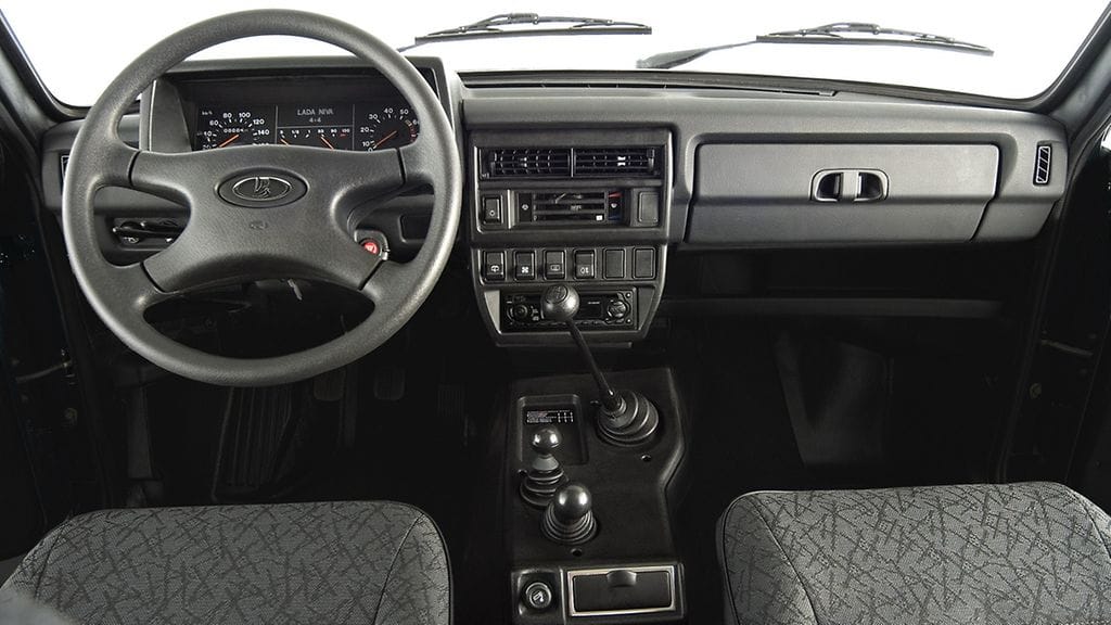 lada niva 4x4 (1)