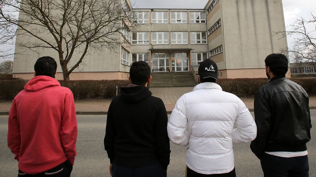 Saksaan on saapunut vuoden 2015 puolivälin jälkeen yli miljoona siirtolaista tai turvapaikanhakijaa.