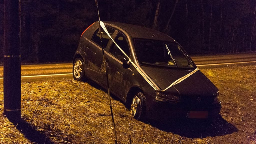 Pakoon yrittänyt kuski tappeli poliiseja vastaan viimeiseen asti.