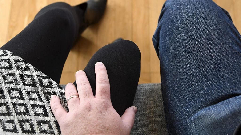 Suurin osa nuorten kokemasta seksuaalisesta häirinnästä tapahtuu puhelimessa, internetissä tai jossain julkisessa tilassa.