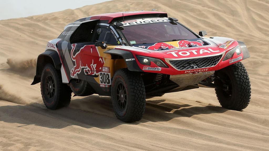 Cyril Despres menetti pelin Dakarissa.