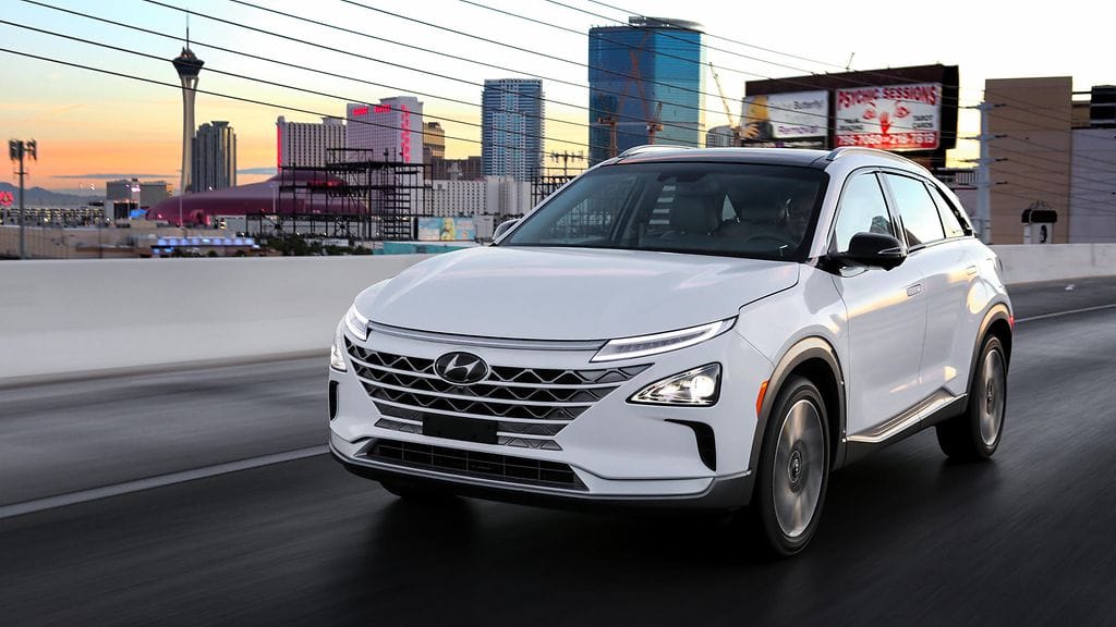 hyundai nexo front