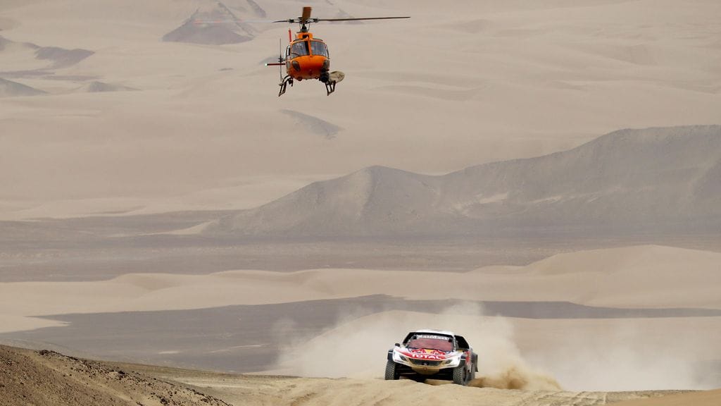 Sebastien Loeb joutui keskeyttämään Dakar-rallin