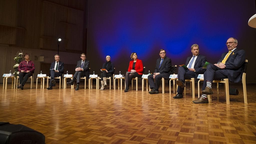 Presidenttiehdokkaat ovat yksimielisiä raiskauksen määritelmän ja translain muuttamisesta. Ainoastaan Laura Huhtasaari on eri linjoilla.