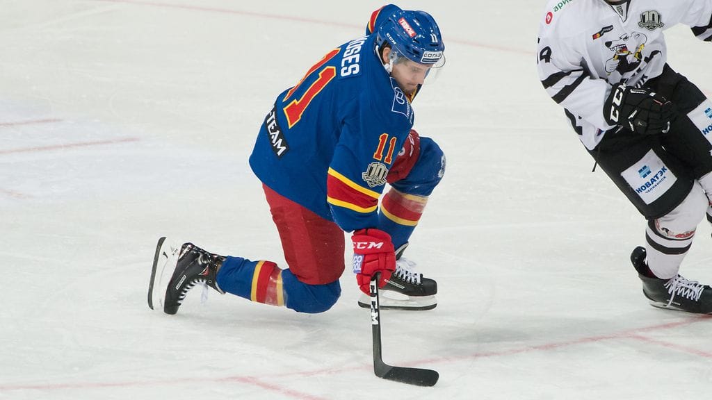 Steve Moses on Jokereiden kokoonpanosta sivussa.