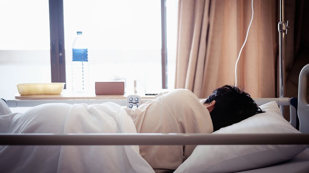 Koko perheen elämä muuttui täysin, kun Rebecalla todettiin vakava sairaus. Kuvituskuva.