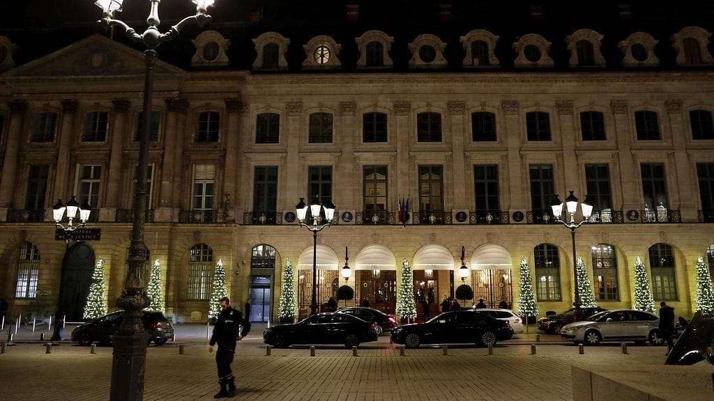 Ryöstäjät veivät pariisilaishotellista jalokiviä lähes viiden miljoonan euron arvosta keskiviikkona 10. tammikuuta 2018.