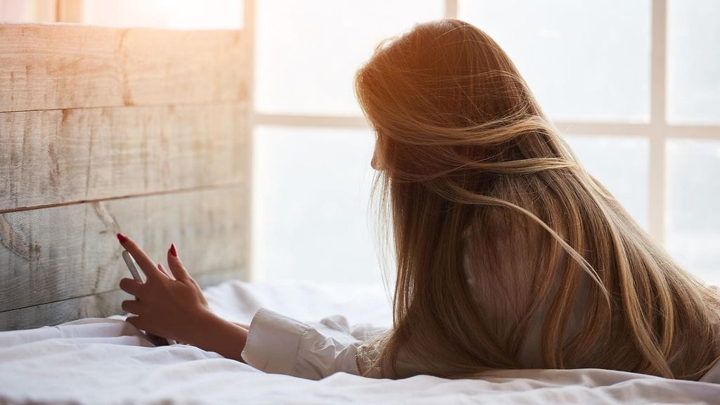 Jos nettideittiprofiilista löytyy tällaisia ominaisuuksia, hälytyskellojen pitäisi jo soida.