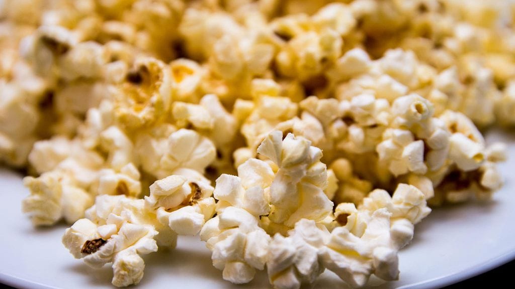 Popcorneissa vierasesinevaara!