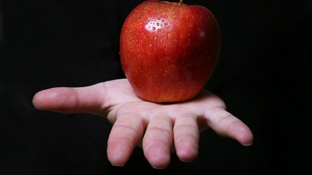 Omena on yksi yleisimpiä ruoka-aineallergioiden aiheuttajia aikuisilla.