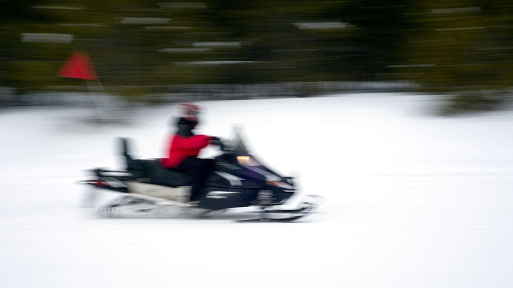 Viime vuonna Liikenneonnettomuuksien tutkijalautakunnille tuli tutkittavaksi seitsemän kuolemaan johtanutta moottorikelkkaonnettomuutta.