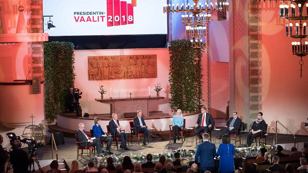 Presidenttiehdokkaat olivat sunnuntaina MTV:n tentissä Kallion kirkossa.