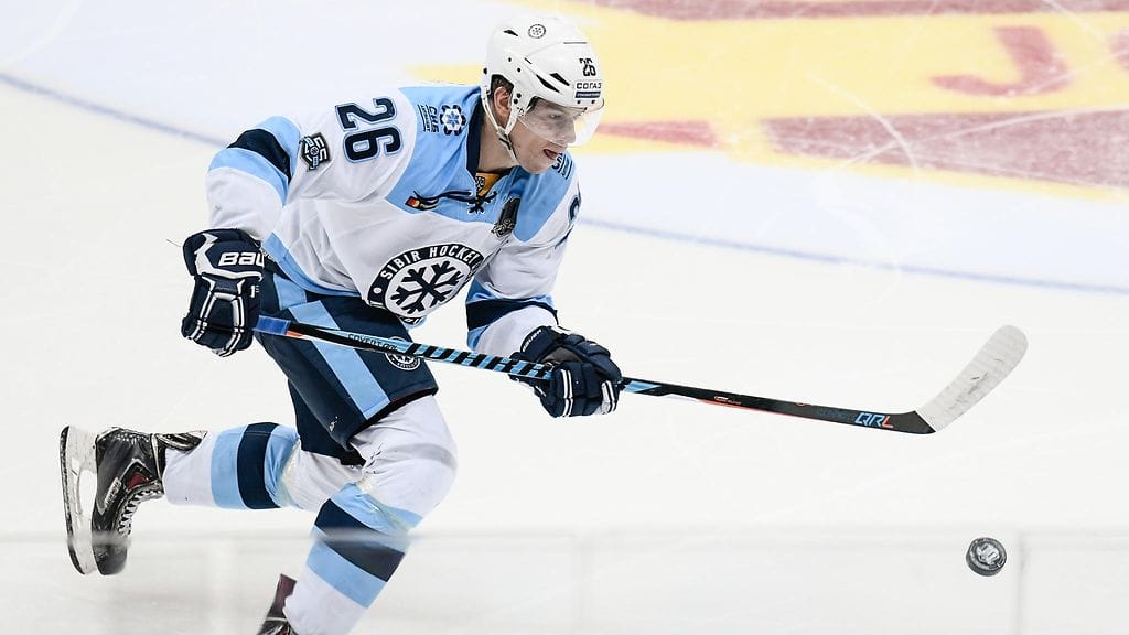 Sibir Novosibirskin hyökkääjä Jonas Enlund valittiin Leijonien olympiajoukkueeseen.