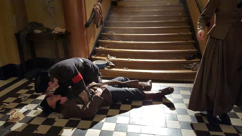 Sisällissota-näytelmä Tampereen teatteri