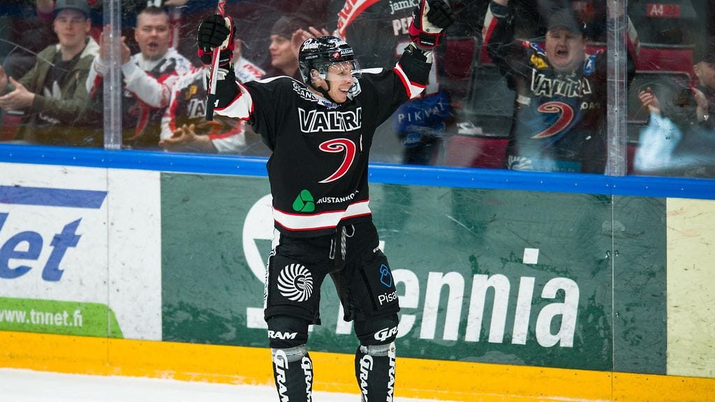 Juha-Pekka Hytönen on JYPin kapteeni.