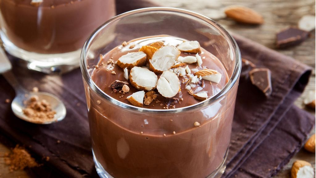 Kuluttaja-lehti vertaili proteiinivanukkaiden ravintosisällöt ja kysyi asiantuntijalta mielipidettä niiden terveellisyydestä.