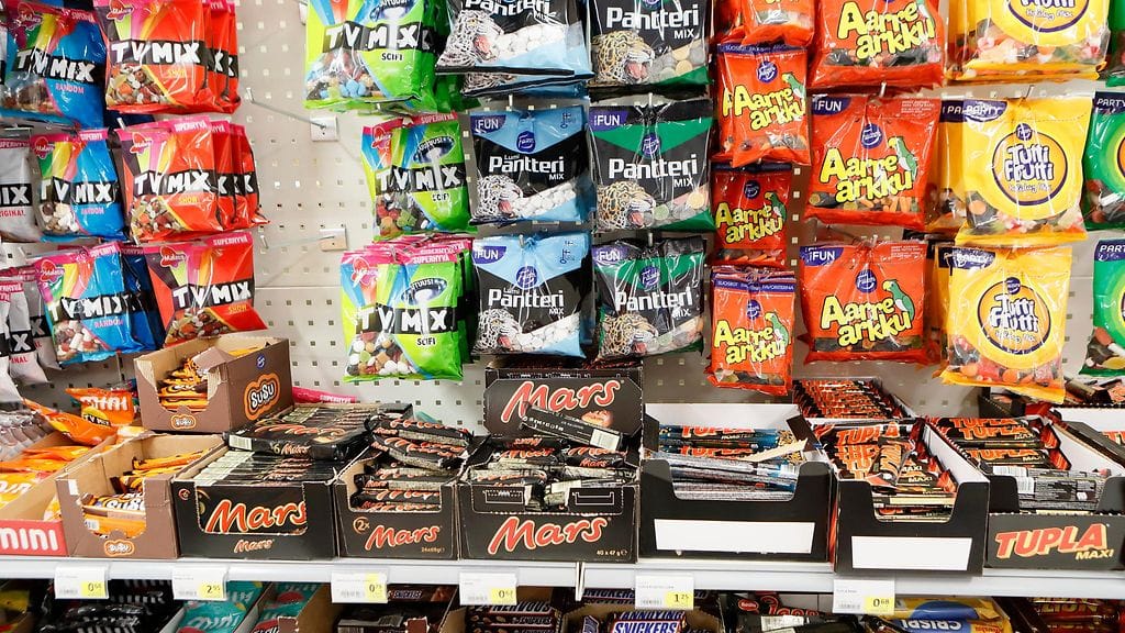 Fazerin uusi karkkipussi rakentuu tutuista elementeistä. Kuvituskuva.