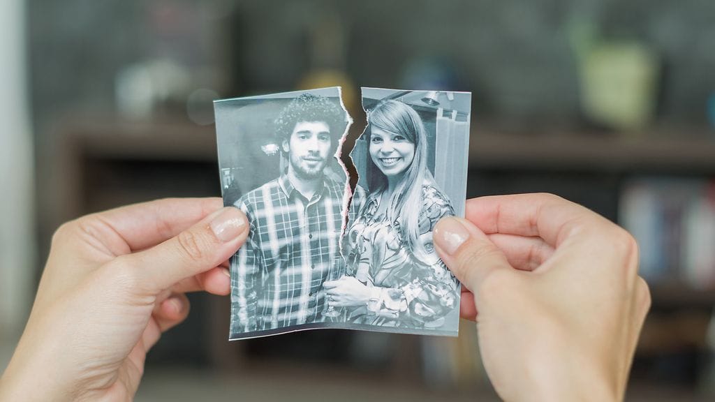 Nainen jätti poikaystävänsä sanomatta tälle sanaakaan. Kuvituskuva. Kuvan henkilöt eivät liity tapaukseen.