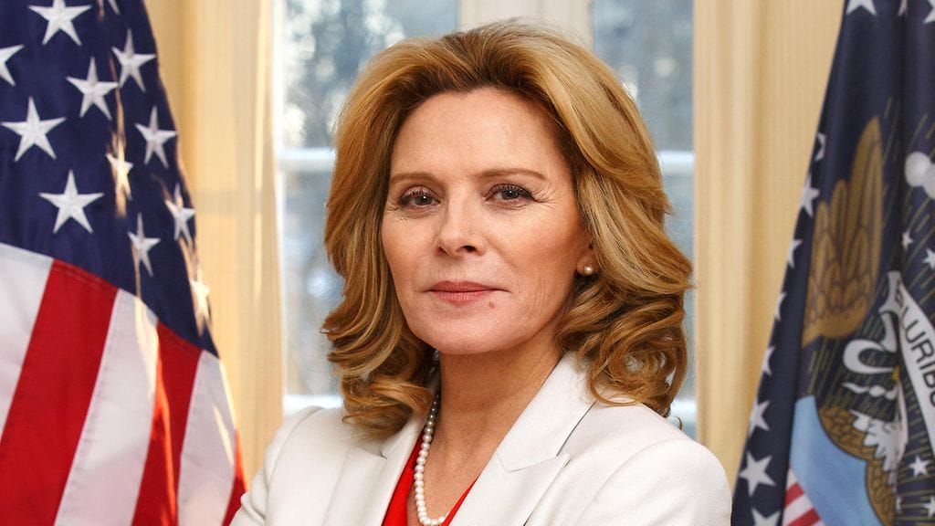 Kim Cattrall näyttelee Modus-sarjassa USA:n presidenttiä.
