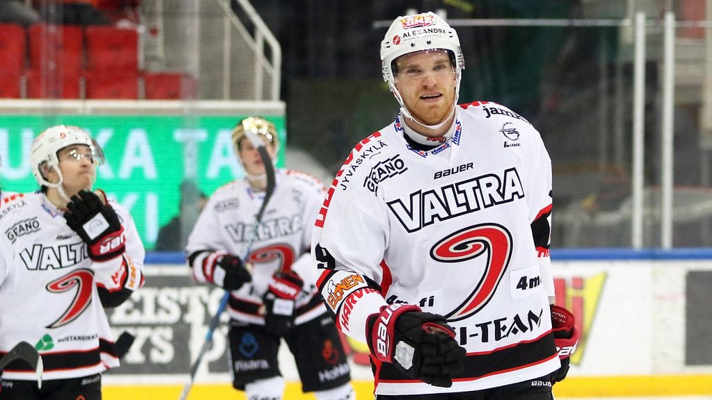 Joonas Nättinen juhli uransa ensimmäistä hattutemppua.