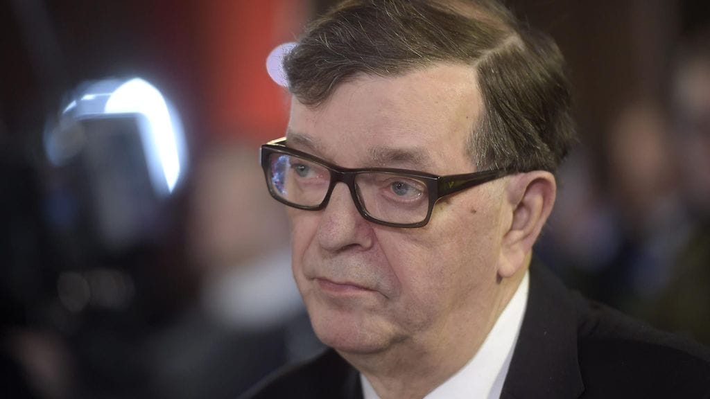 Paavo Väyrynen vaalivalvojaisissa viime sunnuntaina.