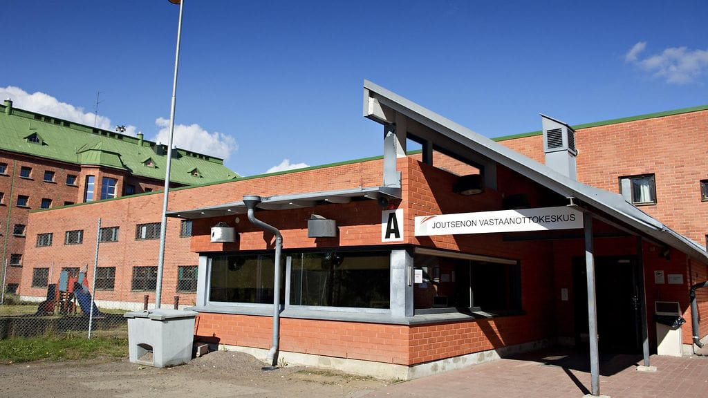 Joutsenon vastaanottokeskus sijaitsee entisen Konnunsuon vankilan tiloissa Lappeenrannassa, kuvattu 17. syyskuuta 2014.