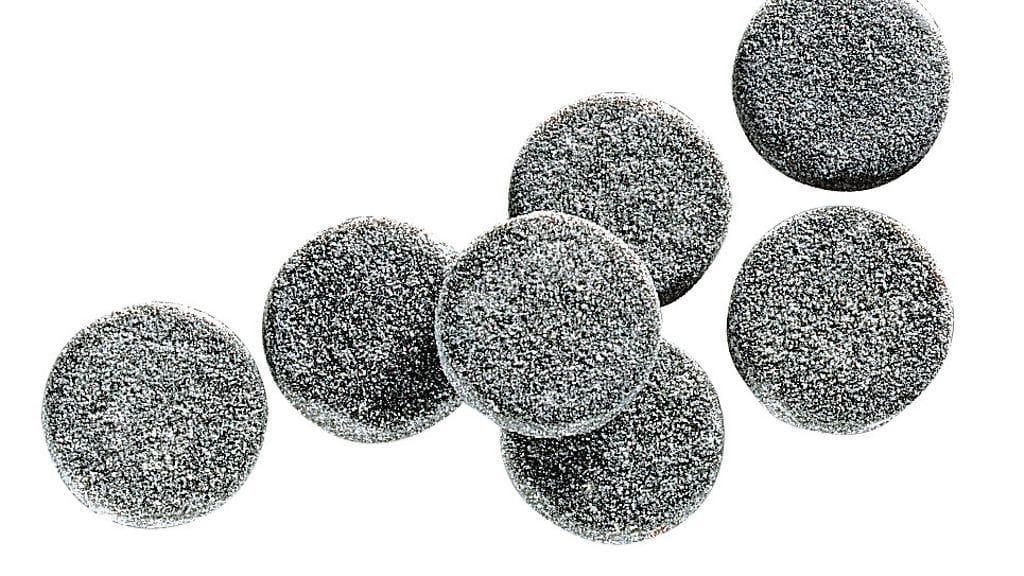 Erotatko mustat Pantteri-makeiset toisistaan?