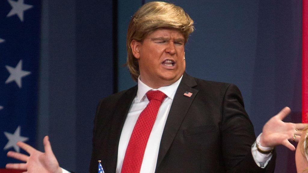 Mikko Penttilä on näytellyt presidentti Trumpia jo aiemmilla kausilla.