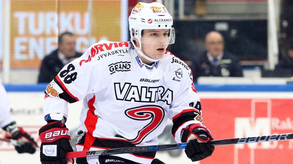 JYP:n tähdistä Robert Rooba nähdään HIFK-ottelussa.