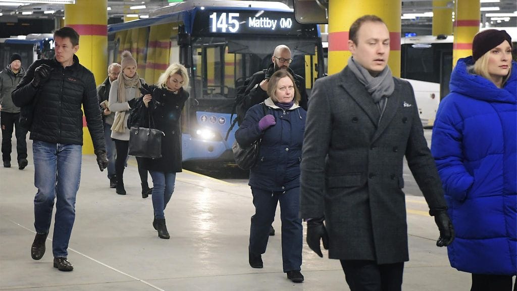 Takseja on lähes mahdoton saada tällä hetkellä, koska autoja on varattu jo etukäteen.