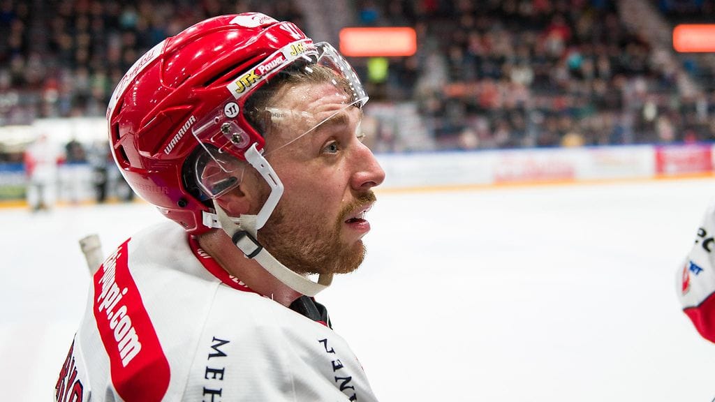 Michael Parks oli toinen jumbotaistelun riitapukareista.