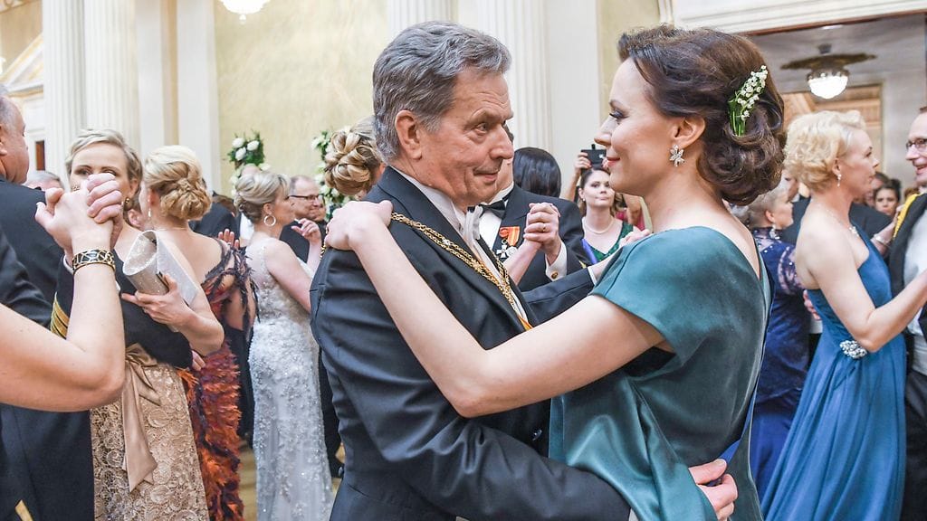 Kuva presidenttiparista Linnan juhlista vuodelta 2017.