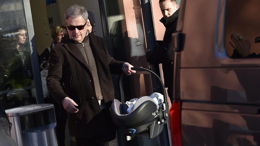 Presidentti Sauli Niinistö ja rouva Jenni Haukio saivat ensimmäisen yhteisen lapsensa 2. helmikuuta 2018. Perhe pääsi kotiin Naistenklinikalta maanantaina 5. helmikuuta.