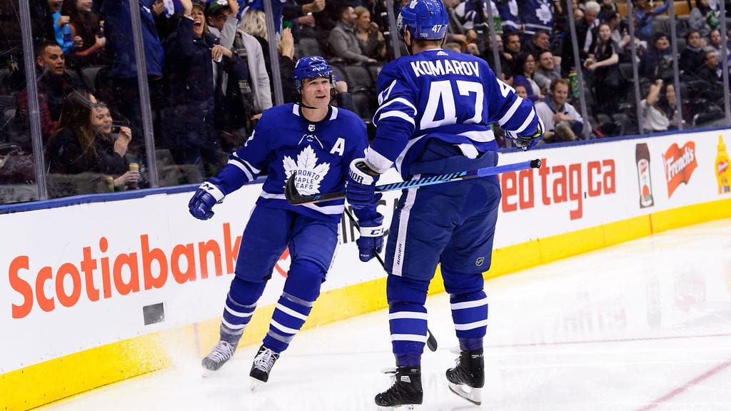 Patrick Marleau pelaa Leo Komarovin joukkuekaverina.