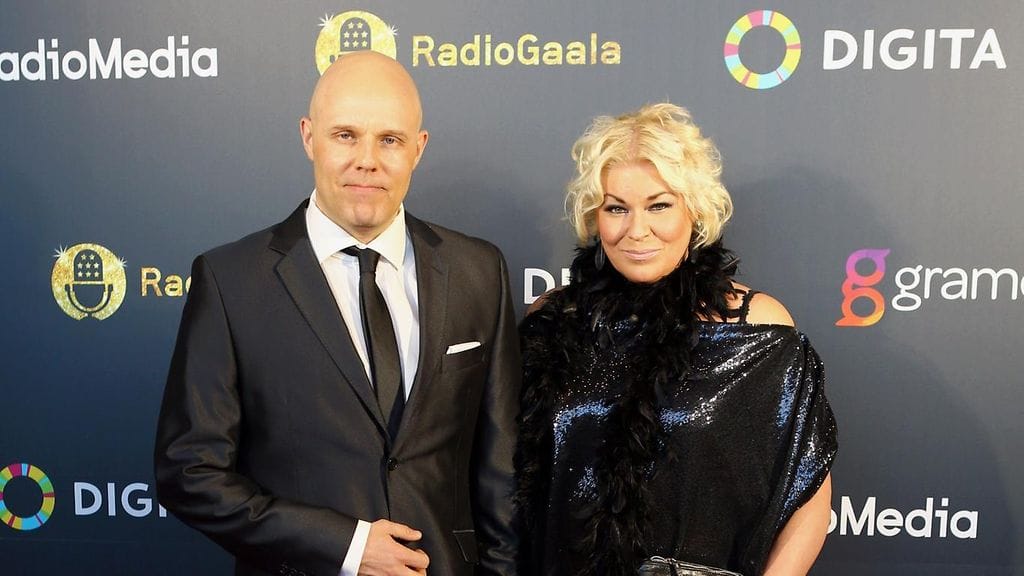 Radio Novan juontajat Aki Linnanahde ja Minna Kuukka saivat Emma Gaalan jälkeen rankan palautteen ulkonäöstään.