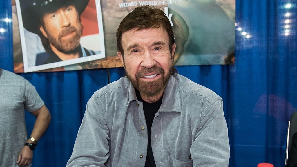 Chuck Norris tunnetaan taistelulajien taitajana ja näyttelijänä.