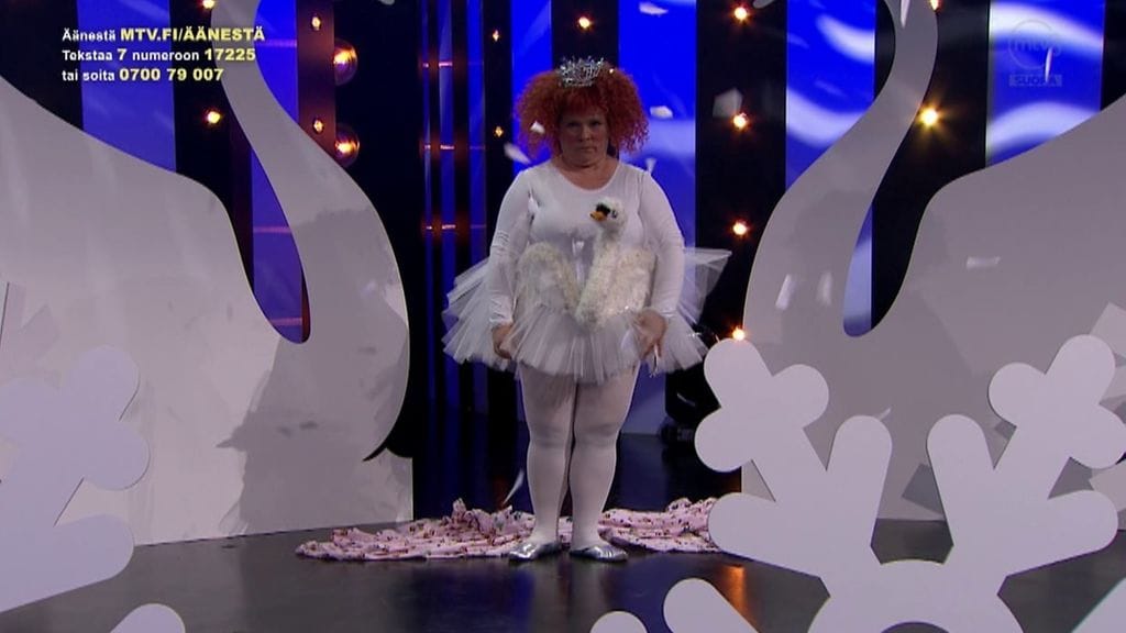 Tanhupallo baletin pauloissa.