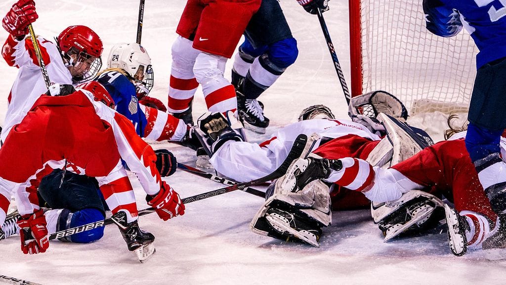 Venäjän olympiaurheilijoiden maalilla riitti hässäkkää USA:ta vastaan.