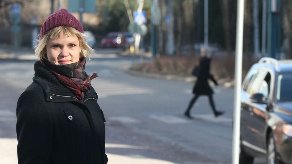 Jenni Karjalainen on myös omassa työssään puhunut paljon yhteiskuntavaikuttamisesta ja siitä, miten esimerkiksi politikkoja pitäisi kohdata.