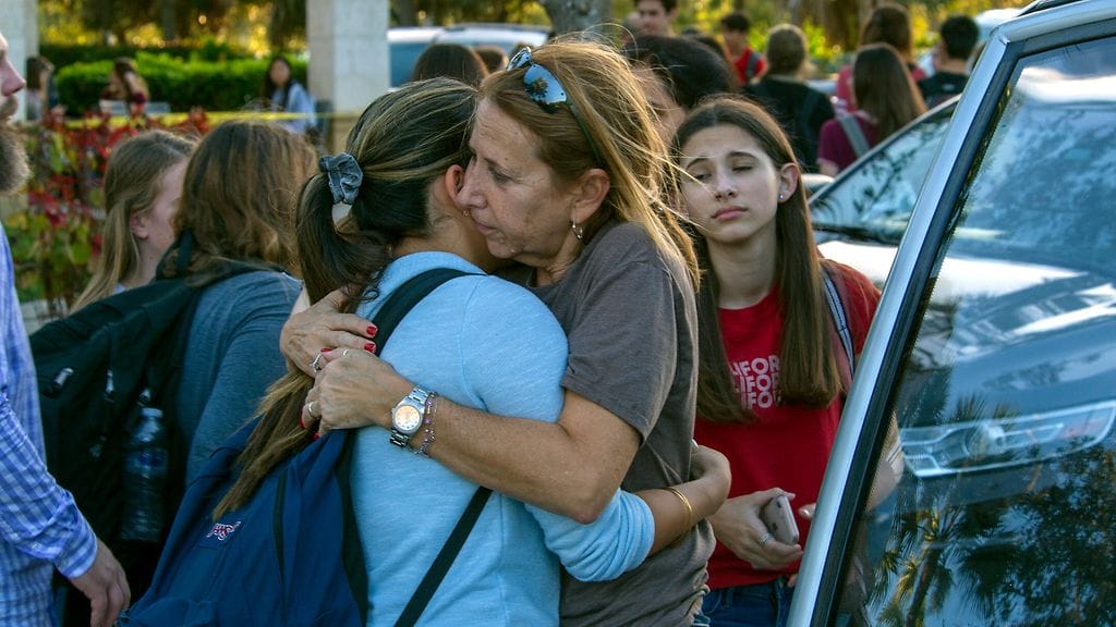 Viime viikon kouluampumisessa kuoli 17 ihmistä.