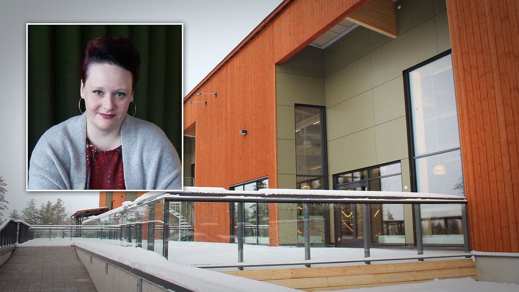 Ähtärin uuden toimitusjohtajan Jonna Pietilän työhuone sijaitsee pandatalon yläkerrassa, josta on näkymä suoraan pandojen ulkotarhaan