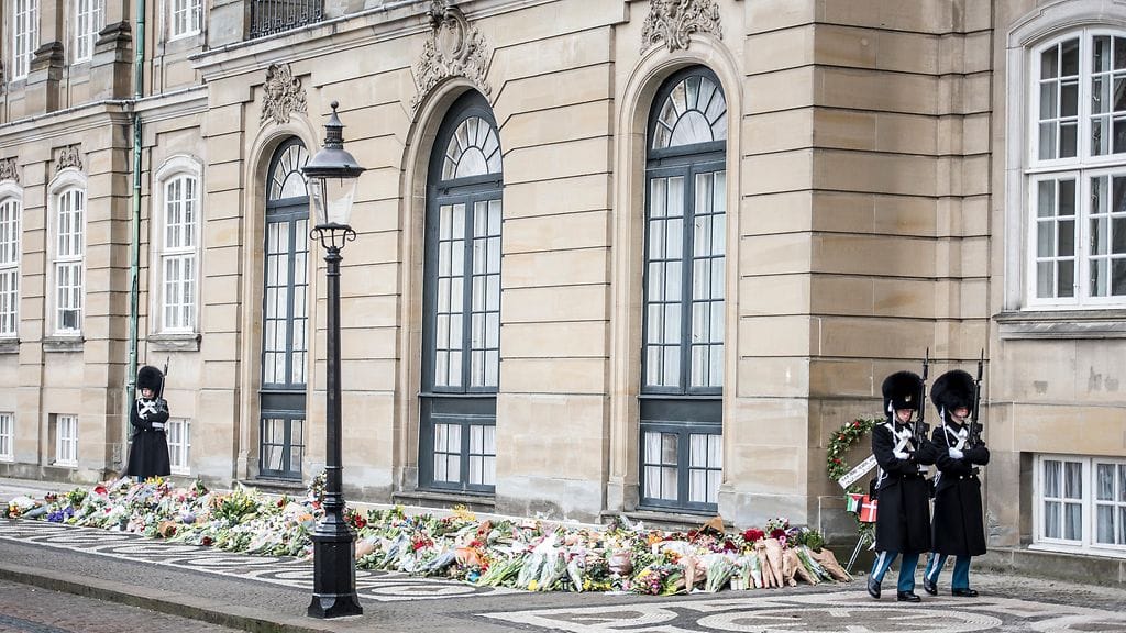 prinssi henrikin hautajaiset (1)