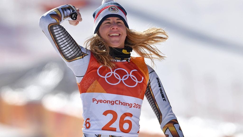 Ester Ledecka teki olympiasensaation.