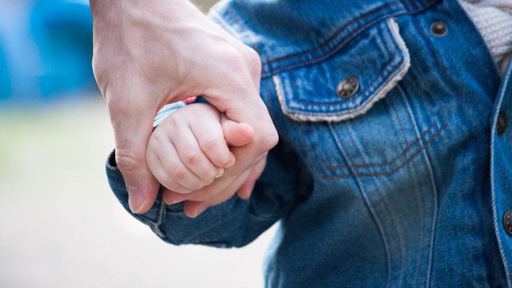 Lapsiasiavaltuutettu on erittäin huolissaan suomalaisten perheiden ja lasten hyvinvoinnista.